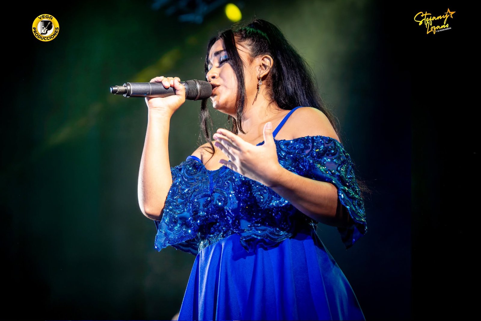 Estefany Lozano y su Pasion Morena