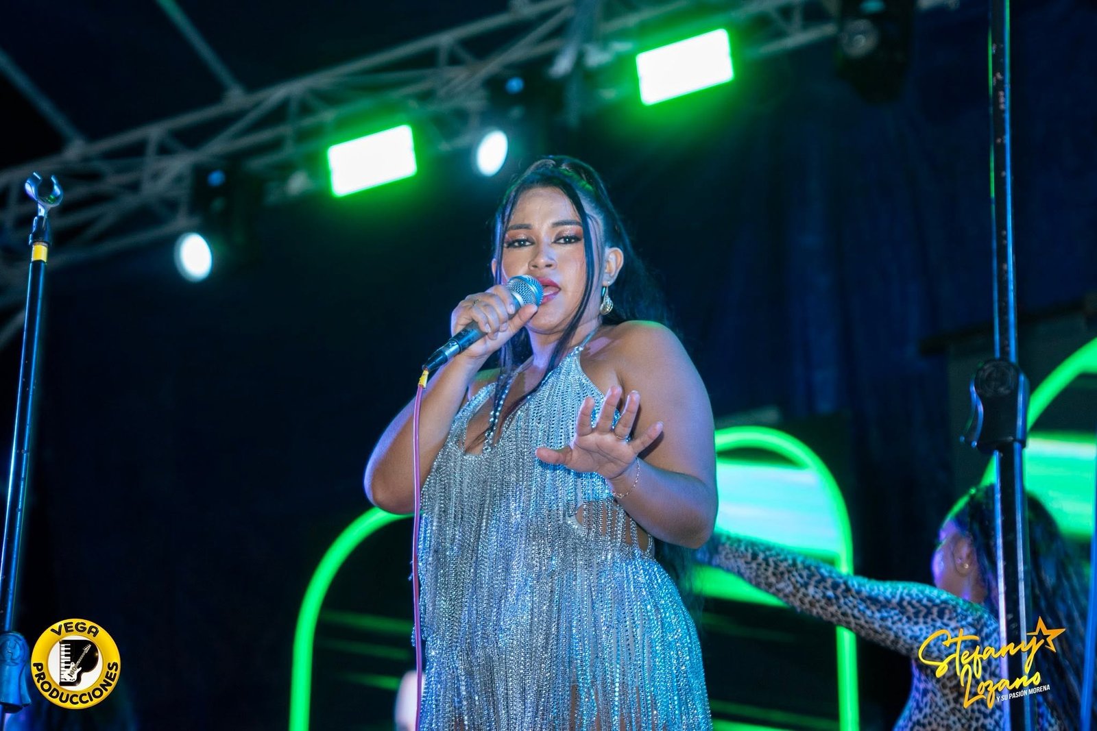 Estefany Lozano y su Pasion Morena